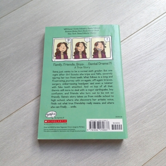 "Smile" by Raina Telgemeier, A Graphic Novel for Tweens - Picture 3 of 12